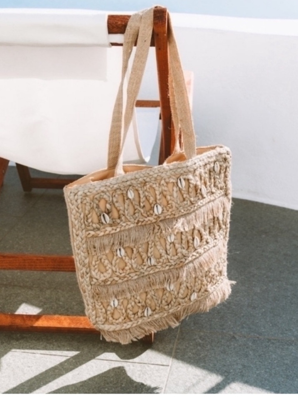 NWT- Salt + Umber Jute Seashell  Woven Tote - Picture 5 of 16